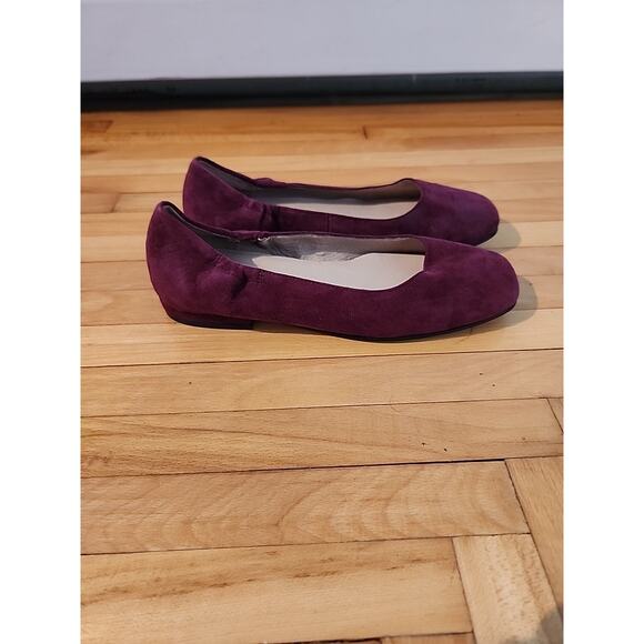 Eileen Fisher Vero Cuoio Ballet Flats Women’s Sz 7 Burgundy leather Shoe - Picture 3 of 7